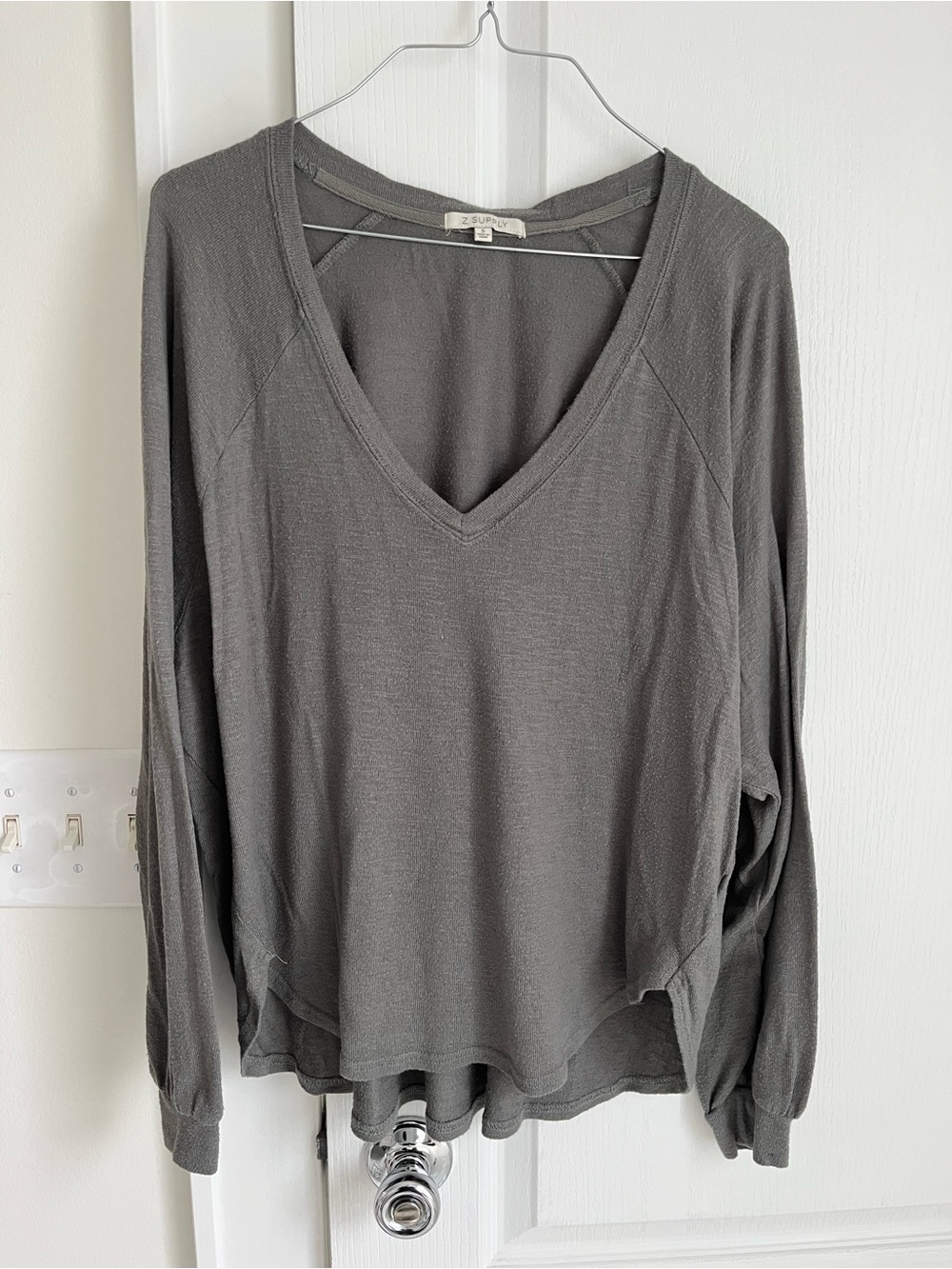 Z Supply Women's V-Neck Long Sleeve Top - Sage